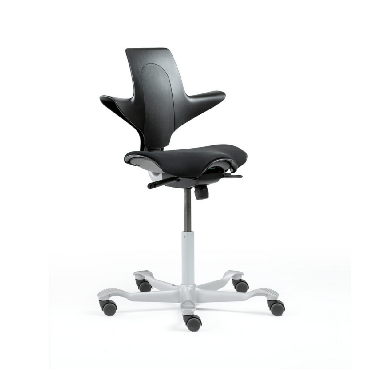 HÅG Capisco Puls 8020 office chair with a black saddle seat and light grey five-star base on a white background